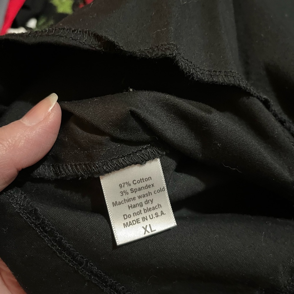 Black Tie-Front Button Shirt - Picture 5 of 5